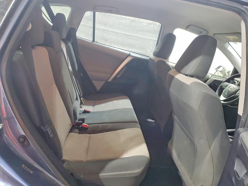 Photo 11 from auction – 2013 TOYOTA RAV4 LE with VIN JTMBFREV2D5001045