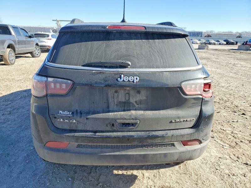 Photo 6 from auction – 2018 JEEP COMPASS with VIN 3C4NJDCB4JT143738