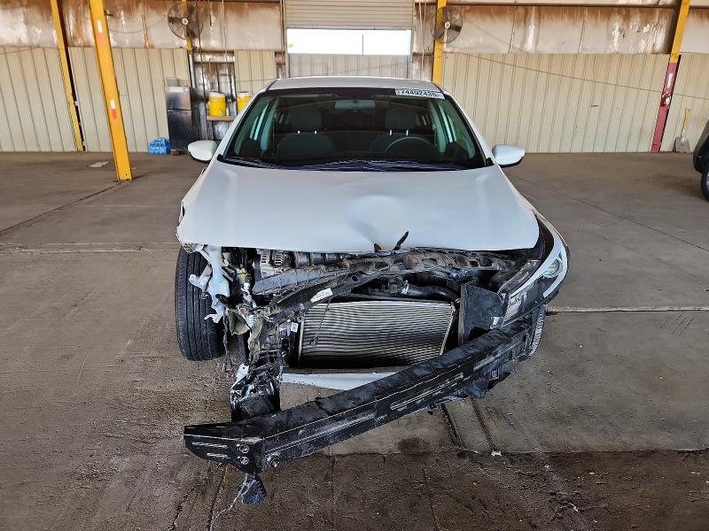 Photo 5 from auction – 2018 KIA FORTE LX with VIN 3KPFK4A72JE257273