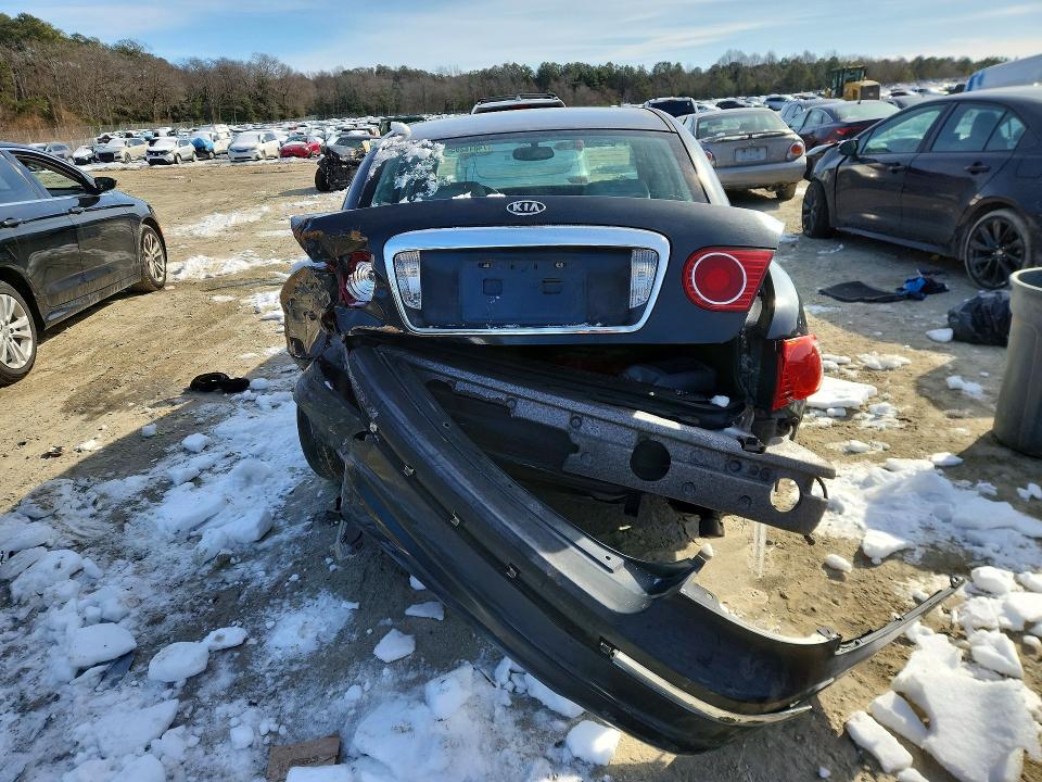Photo 6 from auction – 2005 KIA AMANTI with VIN KNALD124X55064884