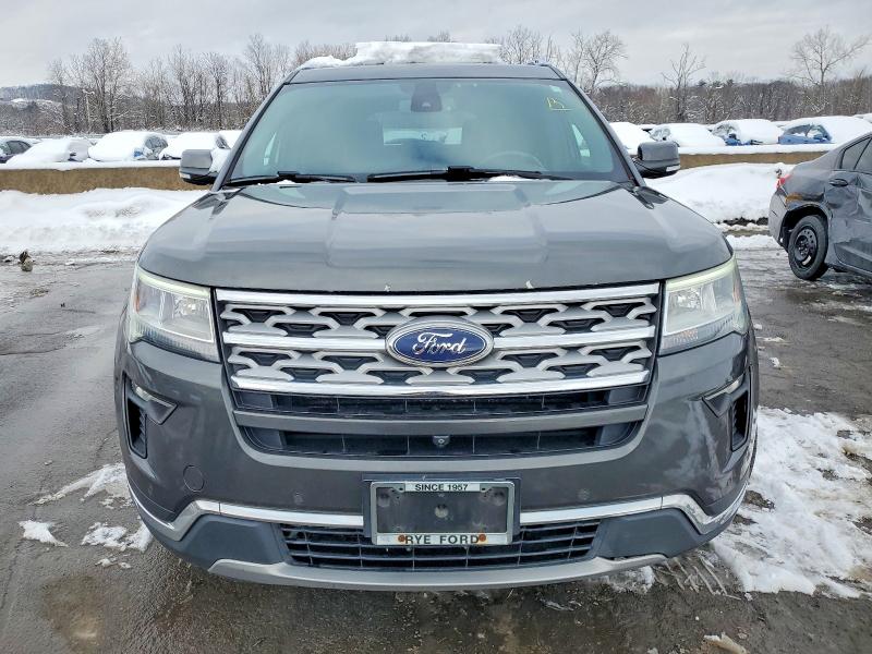 Photo 5 from auction – 2018 FORD EXPLORER L with VIN 1FM5K8FH1JGC51013
