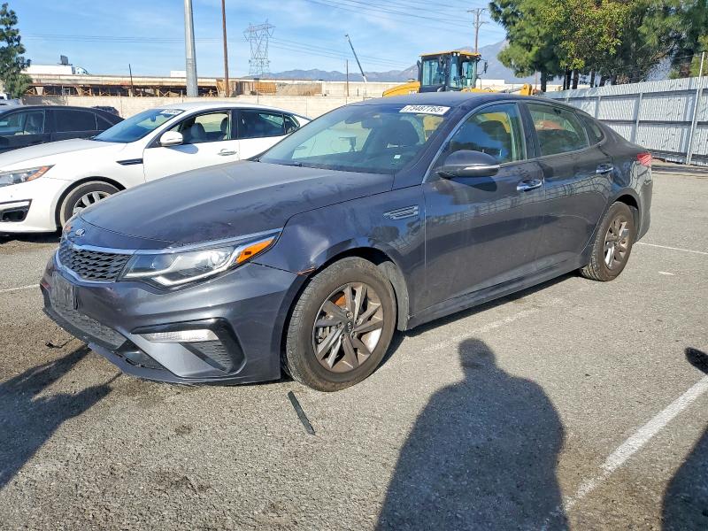 KIA OPTIMA 2019 with VIN 5XXGT4L33KG288584 - Photo from auction