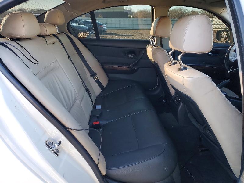 Zdjęcie 10 z aukcji – 2009 BMW 328 I z VIN WBAPH77509NM30674