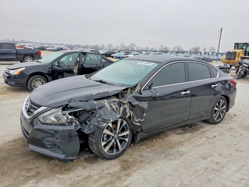 NISSAN ALTIMA 2017 with VIN 1N4AL3AP5HC132132 - Photo from auction