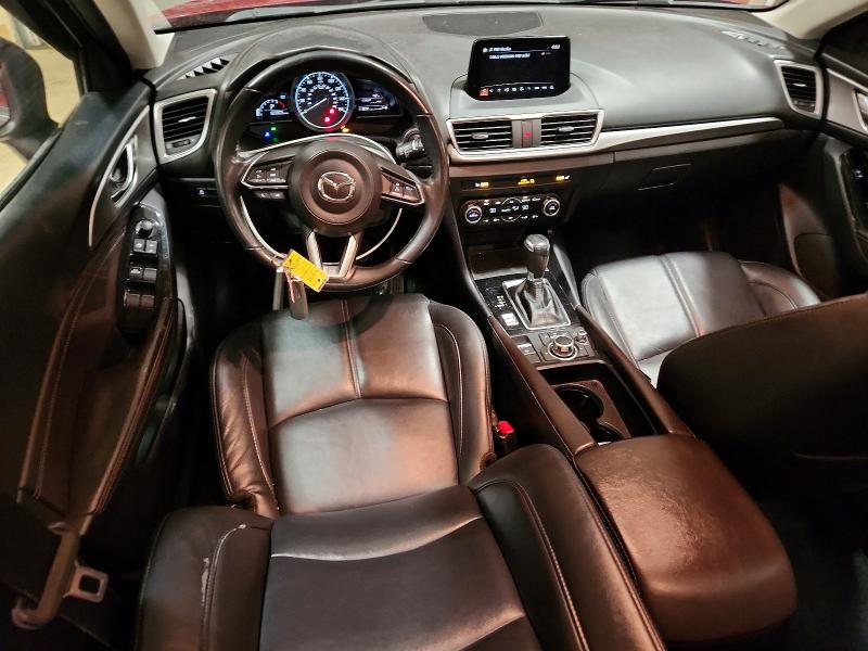Photo 8 from auction – 2018 MAZDA 3 with VIN 3MZBN1L37JM276337