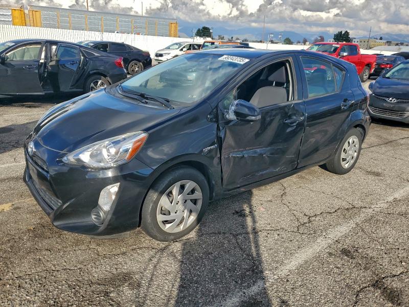Photo 1 from auction – 2015 TOYOTA PRIUS C with VIN JTDKDTB38F1111422