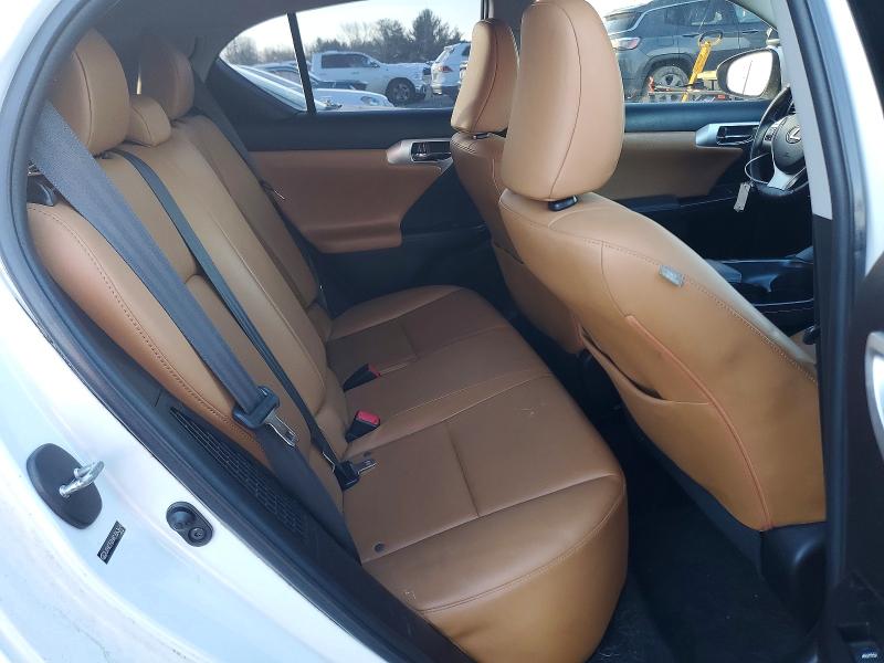 Photo 10 from auction – 2012 LEXUS CT 200 with VIN JTHKD5BH4C2063624