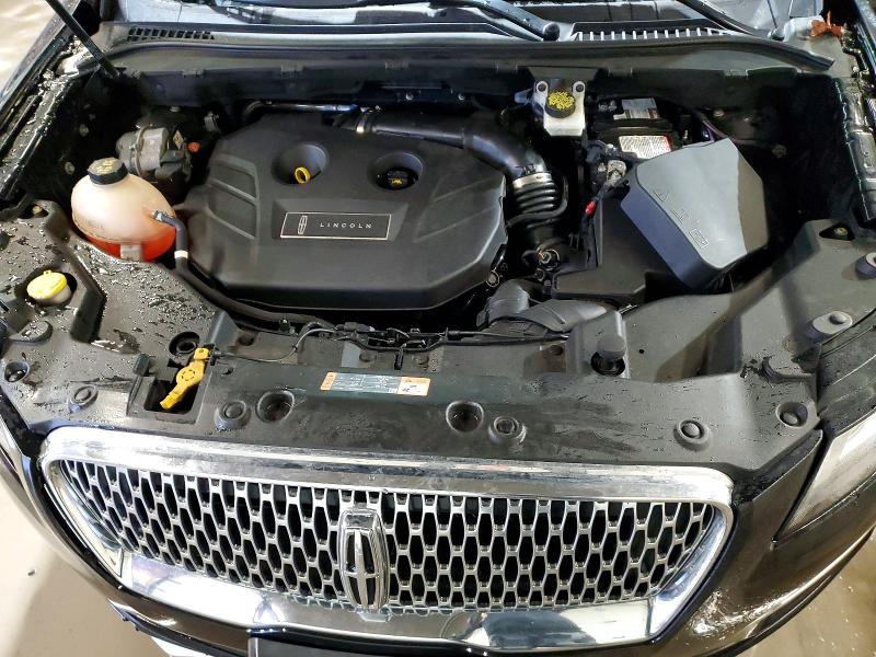 Photo 12 from auction – 2019 LINCOLN MKC RESERV with VIN 5LMCJ3D91KUL18833