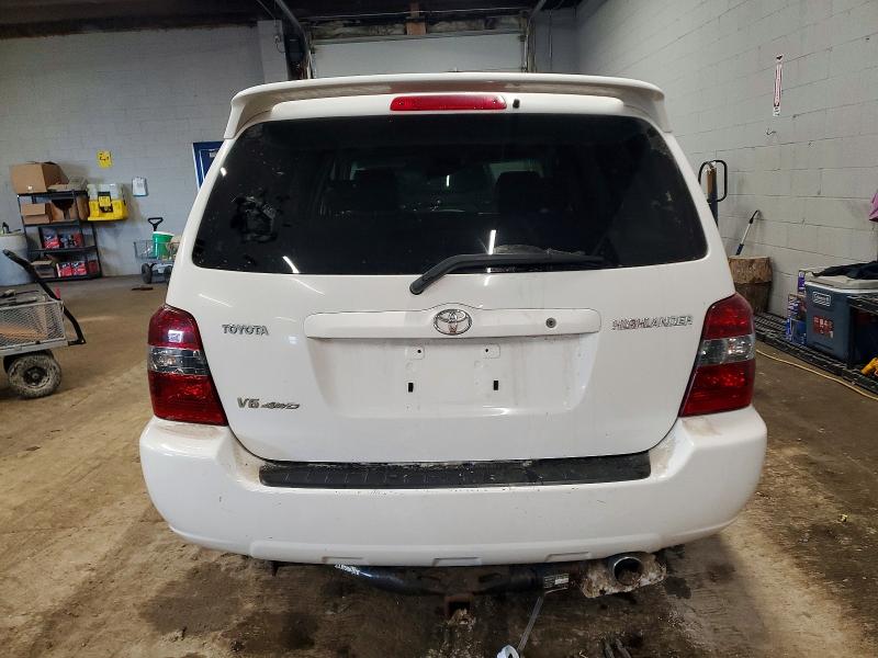 Photo 6 from auction – 2005 TOYOTA HIGHLANDER with VIN JTEEP21A450104627