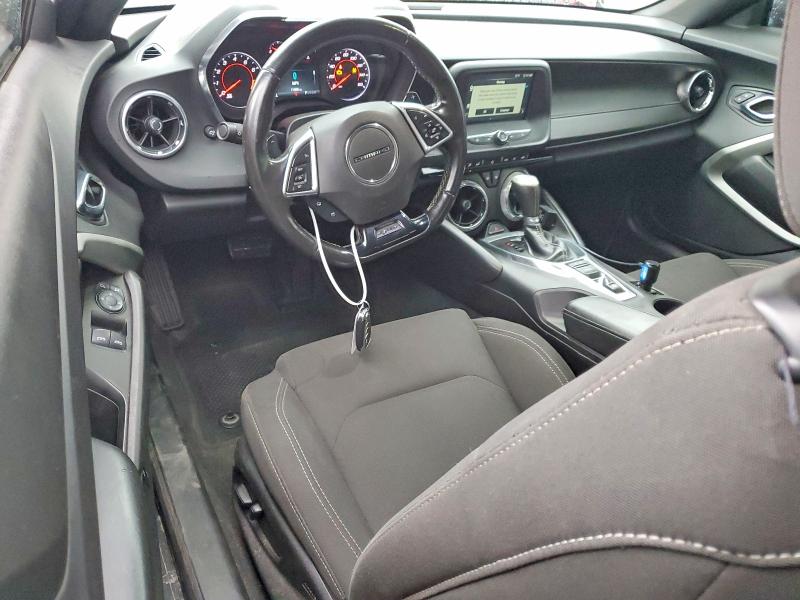 Photo 8 from auction – 2017 CHEVROLET CAMARO LT with VIN 1G1FB1RX3H0139666