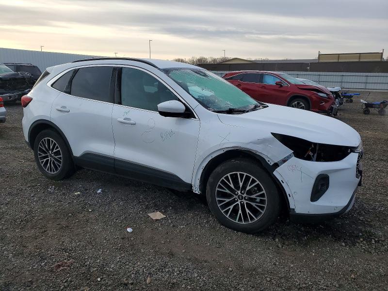 Photo 4 from auction – 2023 FORD ESCAPE with VIN 1FMCU0E16PUB06955