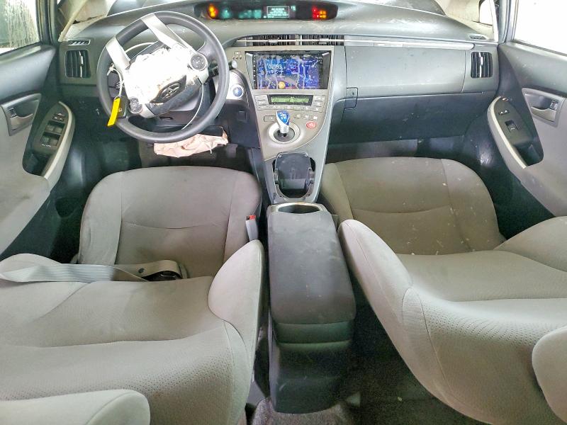 Photo 8 from auction – 2015 TOYOTA PRIUS with VIN JTDKN3DUXF0446402