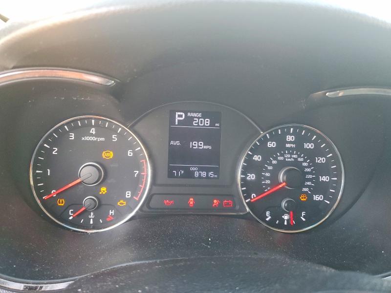 Photo 9 from auction – 2018 KIA FORTE LX with VIN 3KPFK4A78JE178478