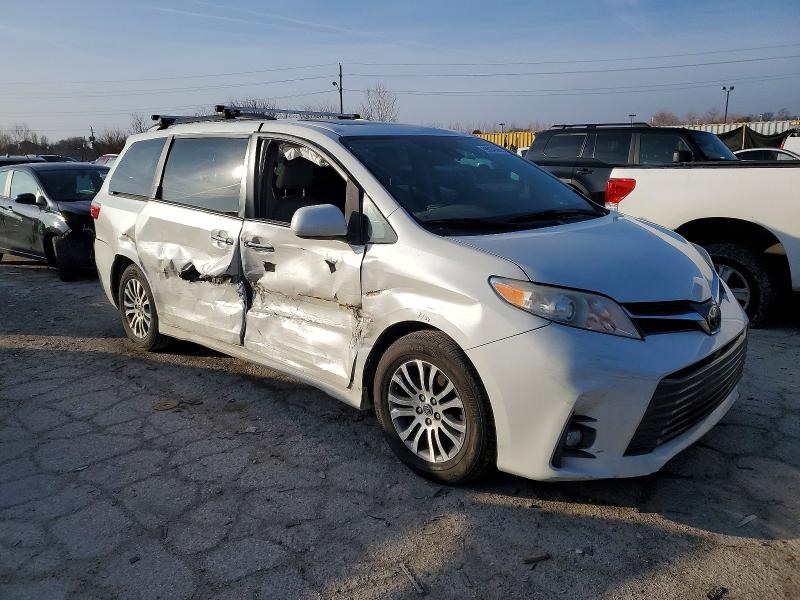 Zdjęcie 4 z aukcji – 2018 TOYOTA SIENNA z VIN 5TDYZ3DC9JS906029