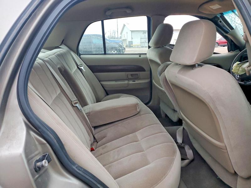 Photo 10 from auction – 2003 MERCURY GRAND MARQ with VIN 2MEFM74W13X661949