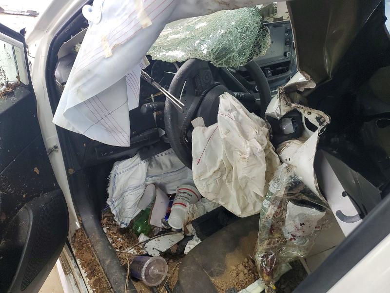 Photo 8 from auction – 2021 TOYOTA COROLLA with VIN 5YFEPMAE4MP243843