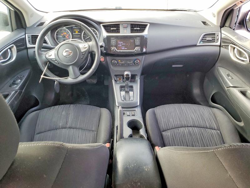 Photo 8 from auction – 2017 NISSAN SENTRA with VIN 3N1AB7AP9HL671882