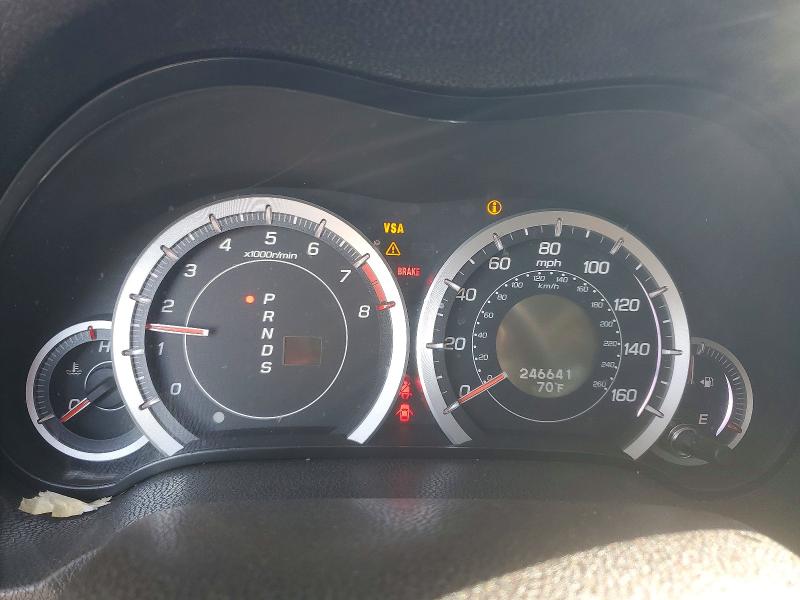 Photo 9 from auction – 2010 ACURA TSX with VIN JH4CU2F6XAC040786