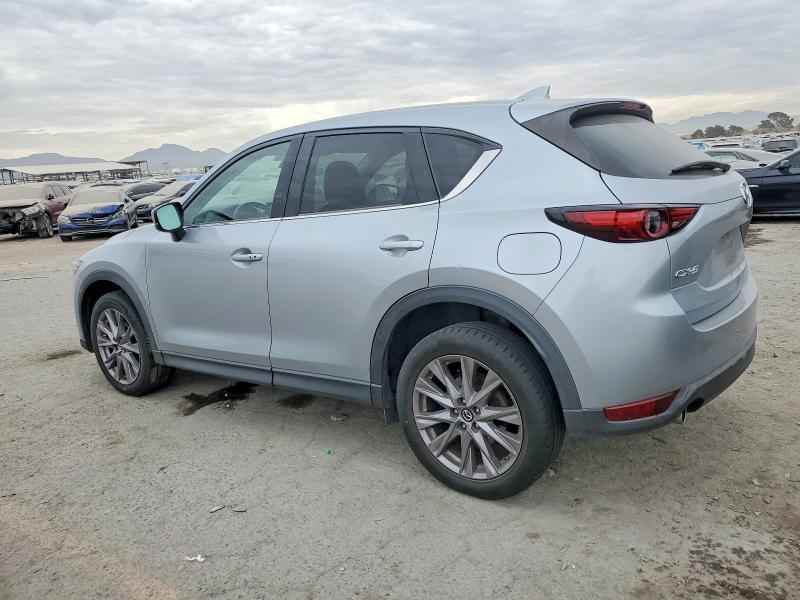 Photo 2 from auction – 2019 MAZDA CX-5 with VIN JM3KFADM9K1549887