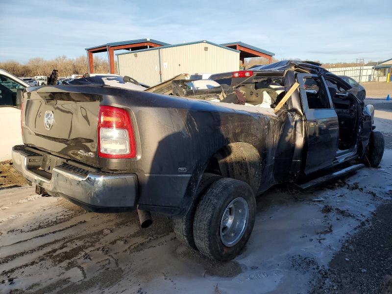 Photo 3 from auction – 2022 RAM 3500 with VIN 3C63RRGL4NG334646