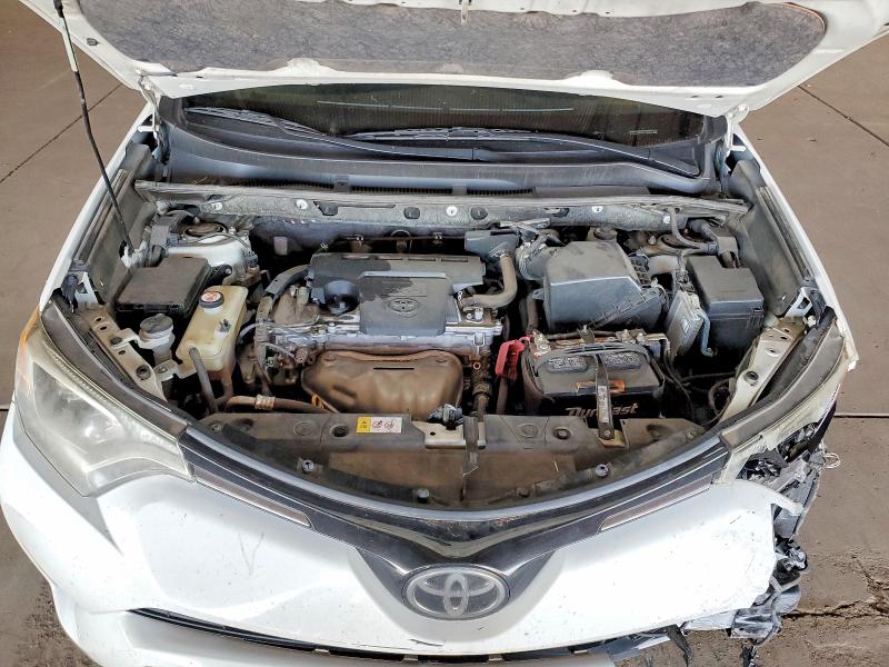 Photo 12 from auction – 2018 TOYOTA RAV4 with VIN JTMWFREV2JJ152973