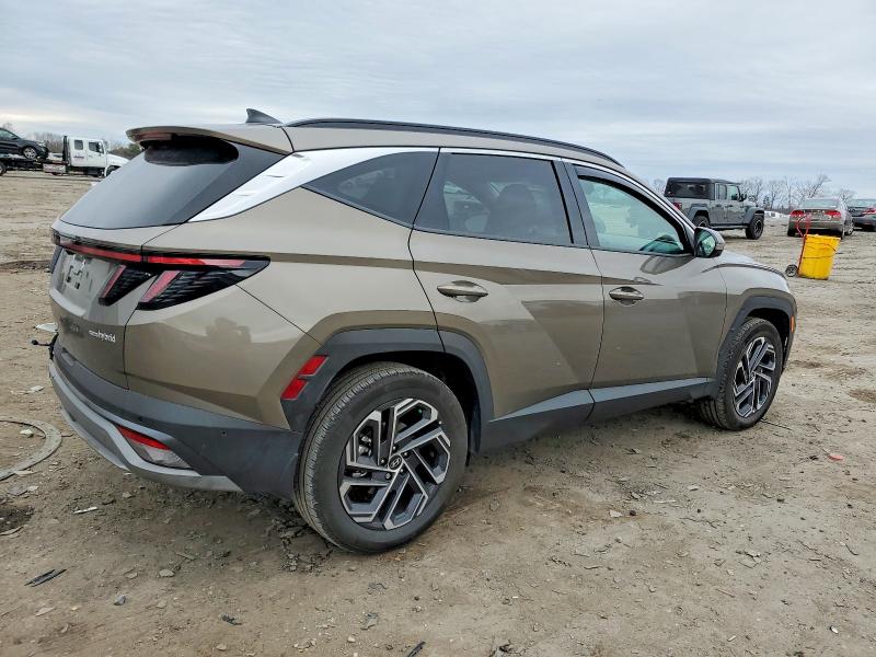 Photo 3 from auction – 2025 HYUNDAI TUCSON LIM with VIN KM8JEDD17SU340575