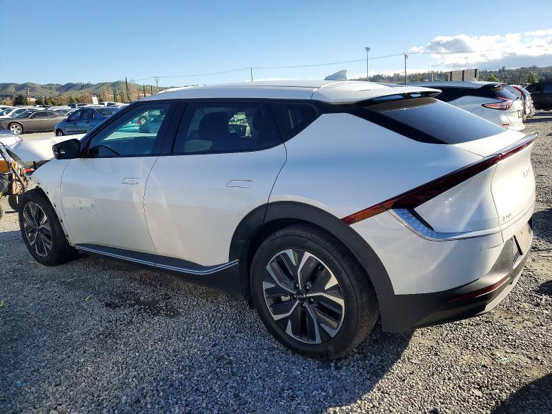 Photo 2 from auction – 2023 KIA EV6 LIGHT with VIN KNDC34LB9P5608685