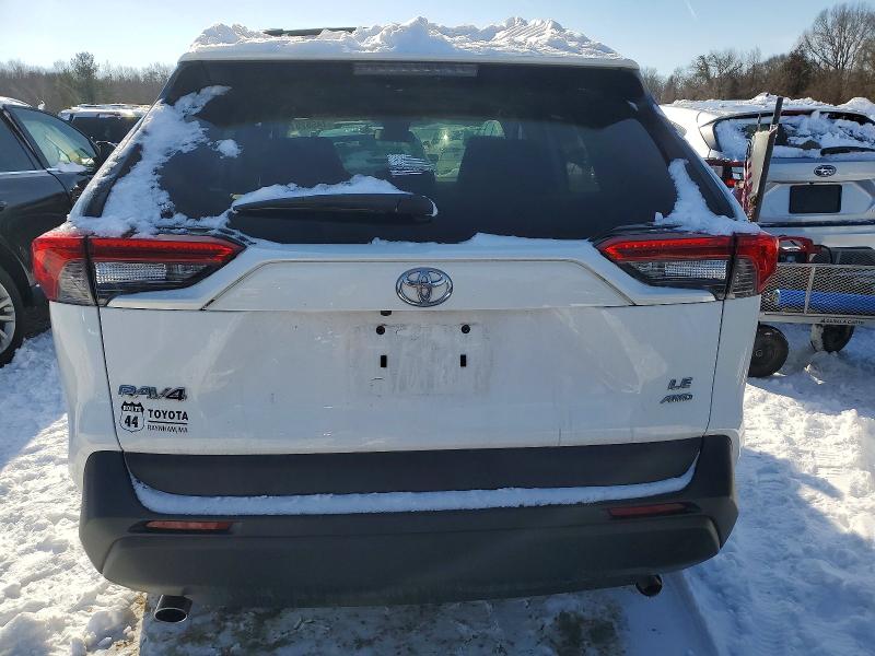 Photo 6 from auction – 2021 TOYOTA RAV4 with VIN 2T3F1RFVXMC154653