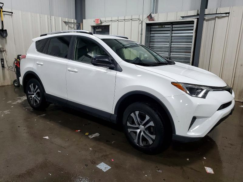 Photo 4 from auction – 2017 TOYOTA RAV4 LE with VIN JTMBFREV6HJ135960