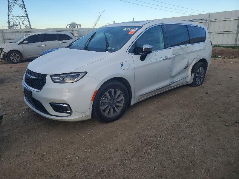 CHRYSLER PACIFICA 2023 with VIN 2C4RC1S79PR612244 - Photo from auction