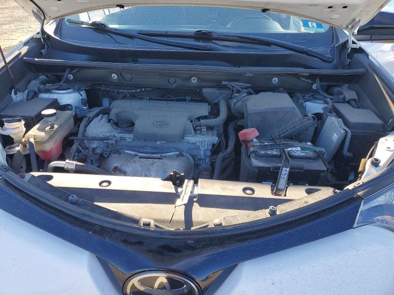 Photo 12 from auction – 2018 TOYOTA RAV4 ADVEN with VIN 2T3RFREV3JW734854