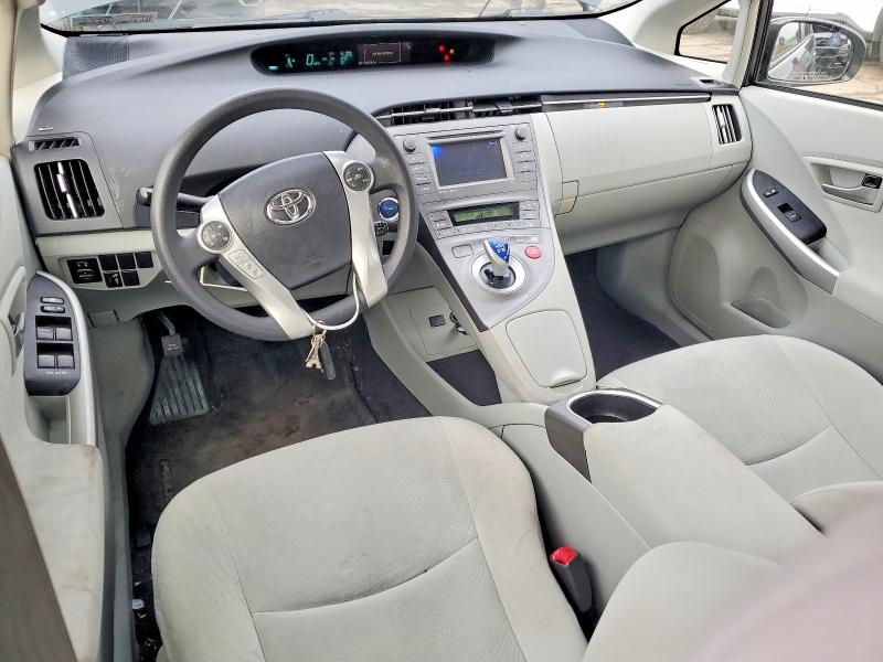 Photo 8 from auction – 2012 TOYOTA PRIUS with VIN JTDKN3DU9C5439701
