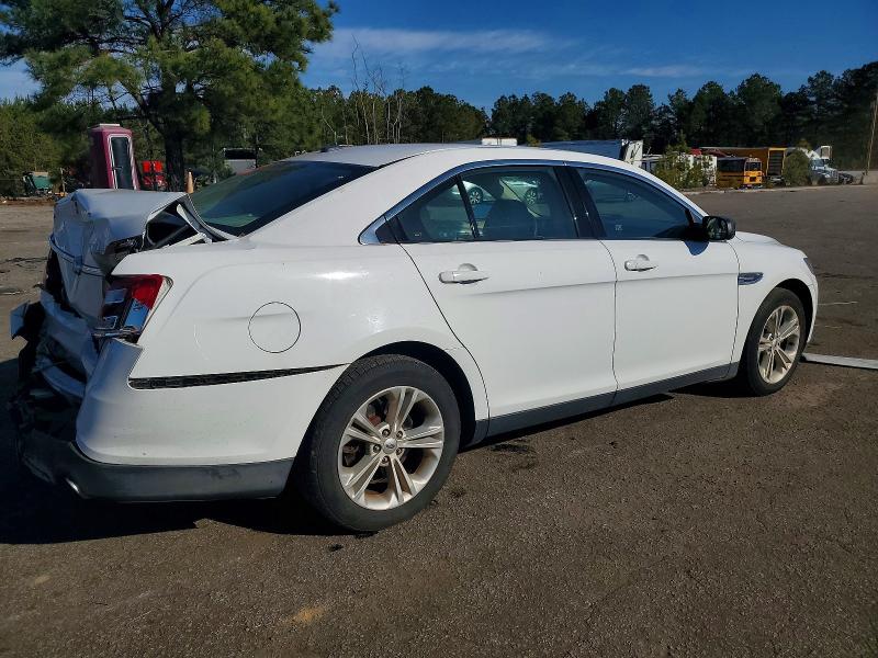 Photo 3 from auction – 2017 FORD TAURUS with VIN 1FAHP2D87HG138699