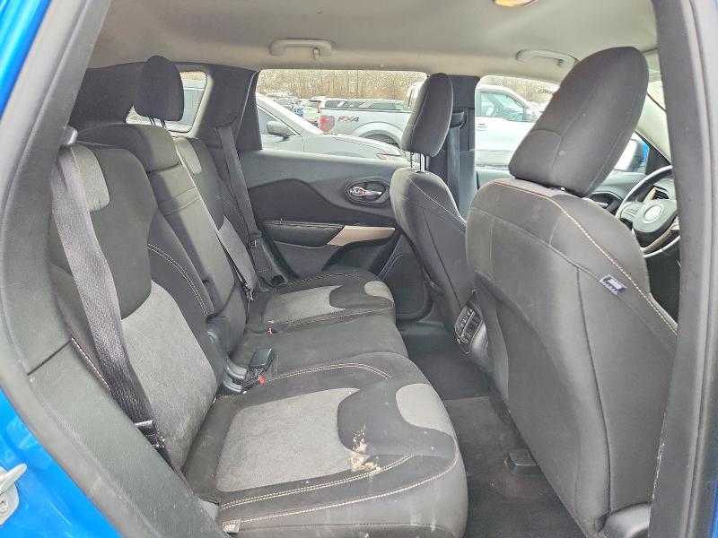 Photo 11 from auction – 2018 JEEP CHEROKEE with VIN 1C4PJMCX3JD585064