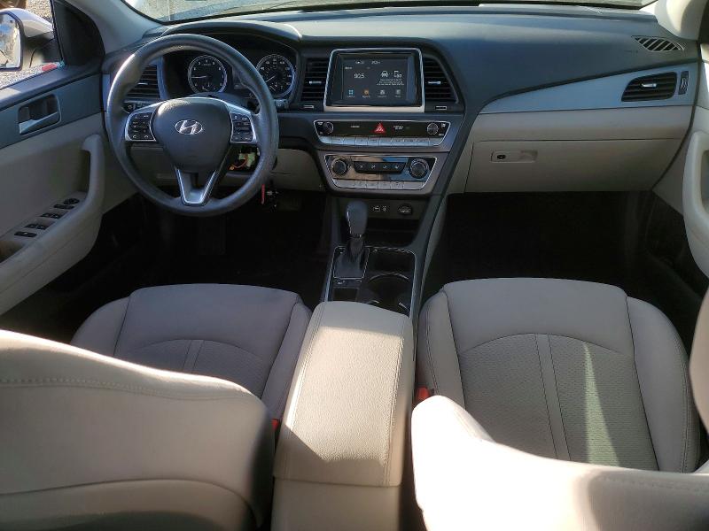 Photo 8 from auction – 2018 HYUNDAI SONATA with VIN 5NPE24AF5JH624259