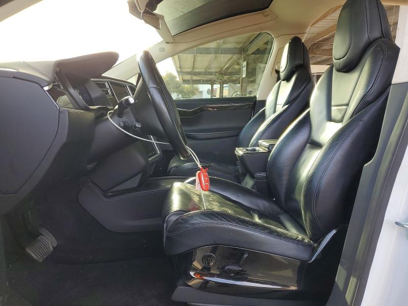 Photo 7 from auction – 2016 TESLA MODEL X with VIN 5YJXCBE27GF002917