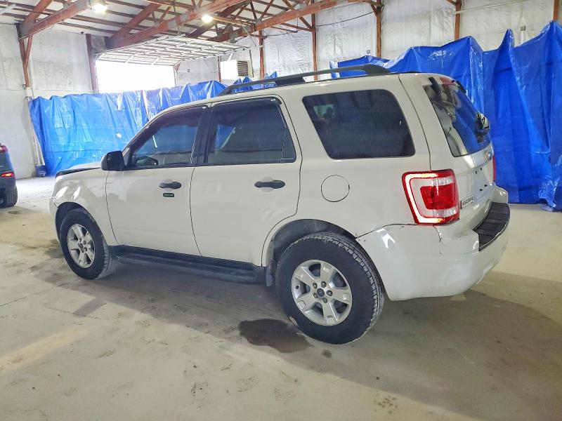 Photo 2 from auction – 2011 FORD ESCAPE XLT with VIN 1FMCU9D70BKB68561