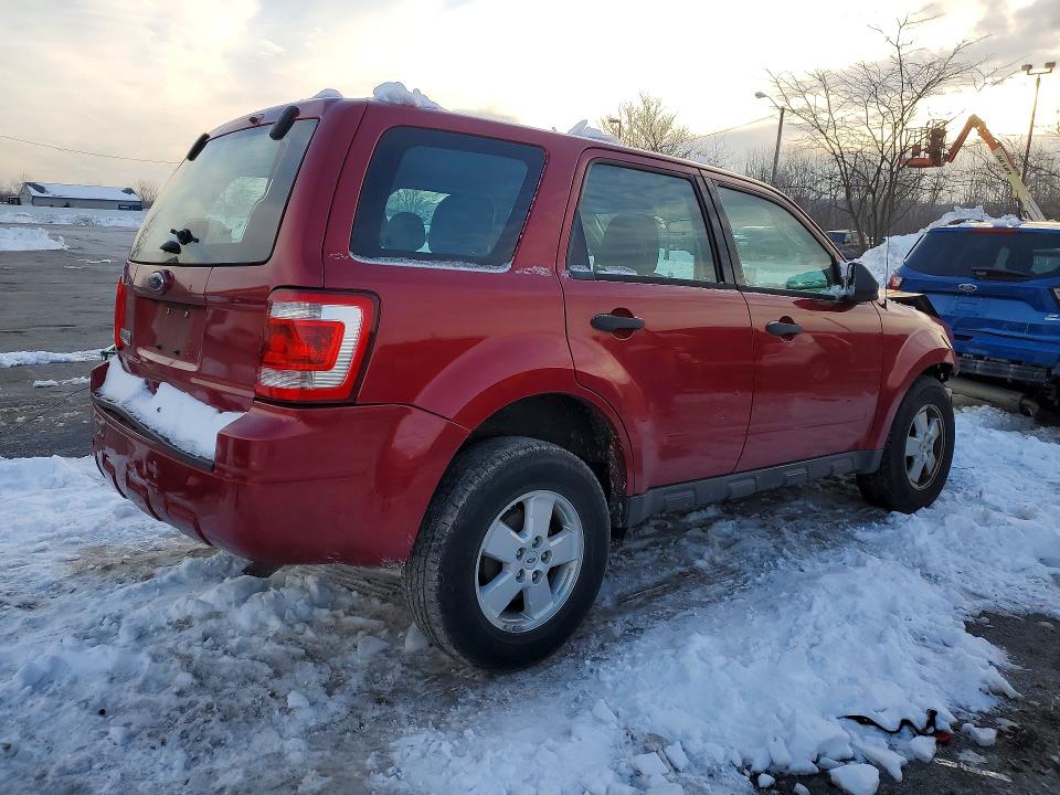Photo 3 from auction – 2012 FORD ESCAPE with VIN 1FMCU0C72CKC78896