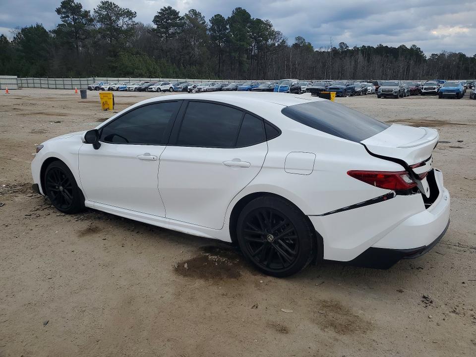 Photo 2 from auction – 2025 TOYOTA CAMRY with VIN 4T1DAACK6SU126100