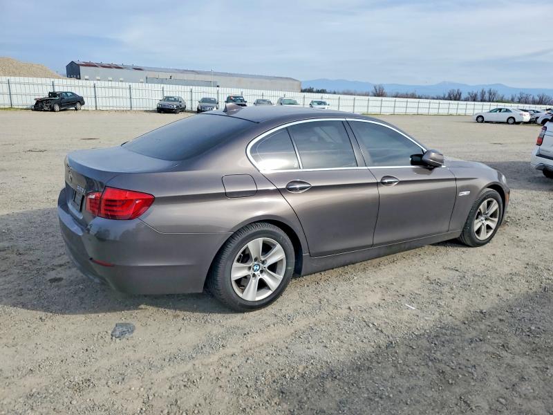 Photo 3 from auction – 2011 BMW 528 with VIN WBAFR1C53BC741688