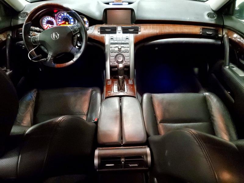 Photo 8 from auction – 2010 ACURA RL with VIN JH4KB2F62AC002678