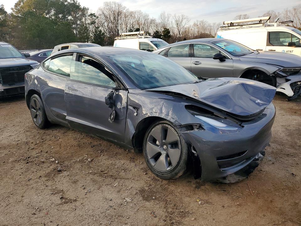 Photo 4 from auction – 2023 TESLA MODEL 3 with VIN 5YJ3E1EA9PF427419