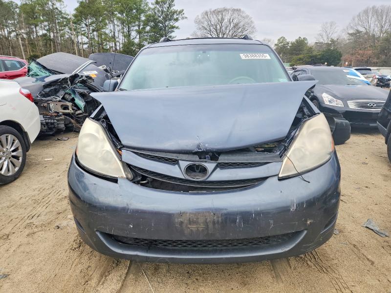 Photo 5 from auction – 2009 TOYOTA SIENNA with VIN 5TDZK23C99S258255
