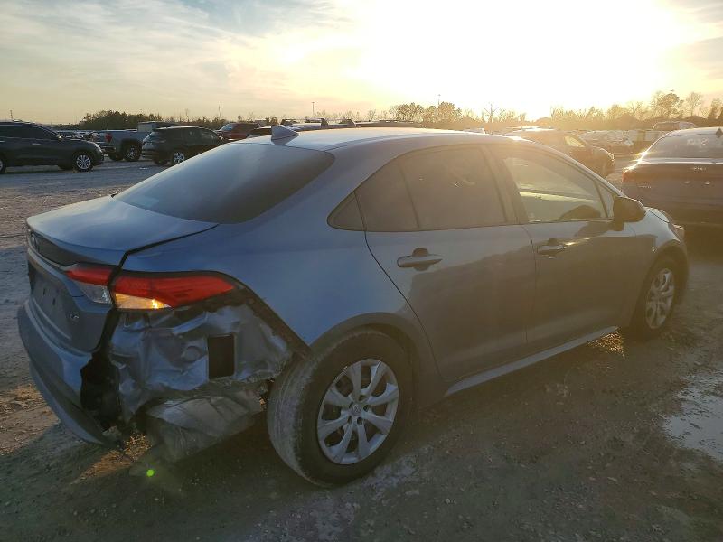 Photo 3 from auction – 2022 TOYOTA COROLLA with VIN 5YFEPMAE5NP272558