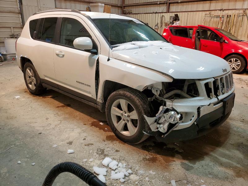 Photo 4 from auction – 2017 JEEP COMPASS with VIN 1C4NJDEB3HD204705