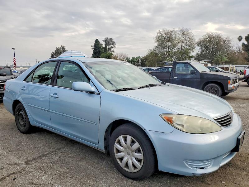 Photo 4 from auction – 2006 TOYOTA CAMRY with VIN 4T1BE32K76U718233