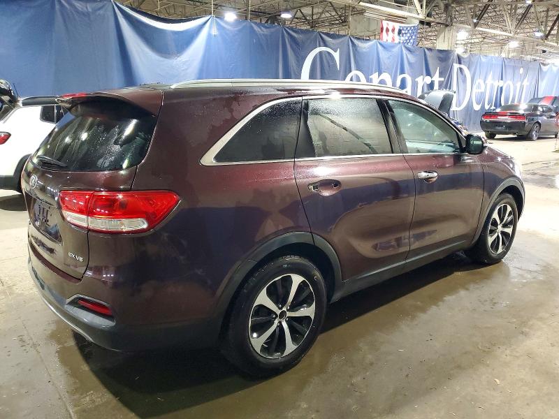 Photo 3 from auction – 2016 KIA SORENTO EX with VIN 5XYPH4A58GG070889