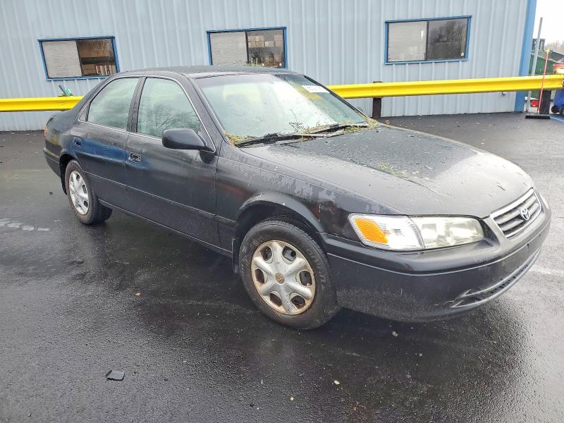Photo 4 from auction – 2001 TOYOTA CAMRY with VIN 4T1BG22K41U069682