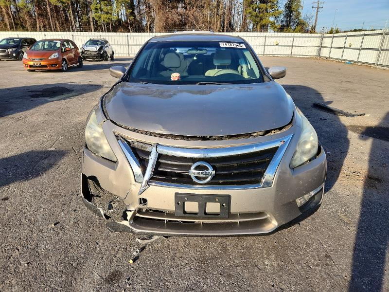 Photo 5 from auction – 2014 NISS ALTIMA with VIN 1N4AL3AP8EC124201