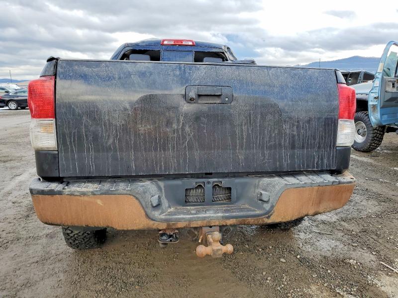Photo 6 from auction – 2010 TOYOTA TUNDRA DOU with VIN 5TFUY5F13AX098327
